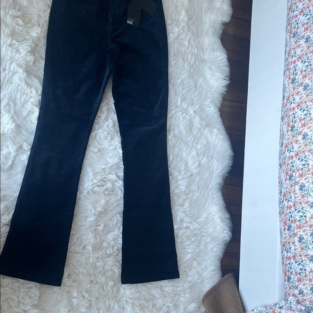 New PAIGE Derp Navy  Flare Women's Pants Jeans - Picture 9 of 15